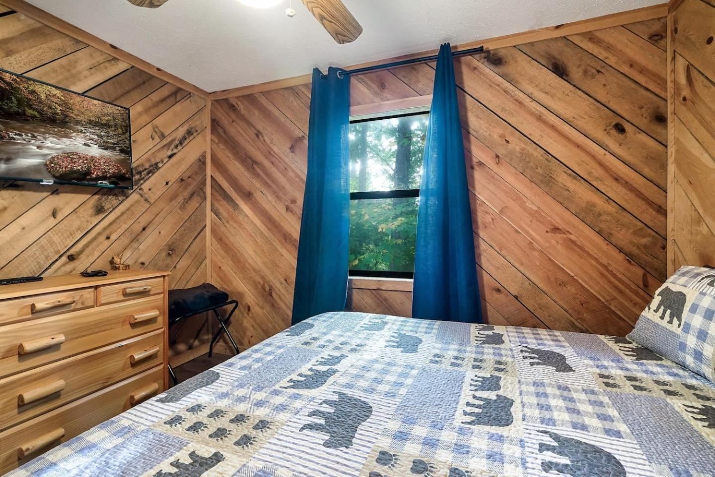 Romantic Mtn Cabin Hot Tub & Jacuzzi Views Sevierville Luaran gambar